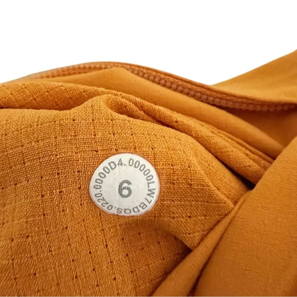 Lululemon Lab Tangerine Orange Outdoor Indoor Kosaten Shorts - 6